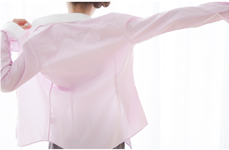 塗ってすぐに洋服を着用できます